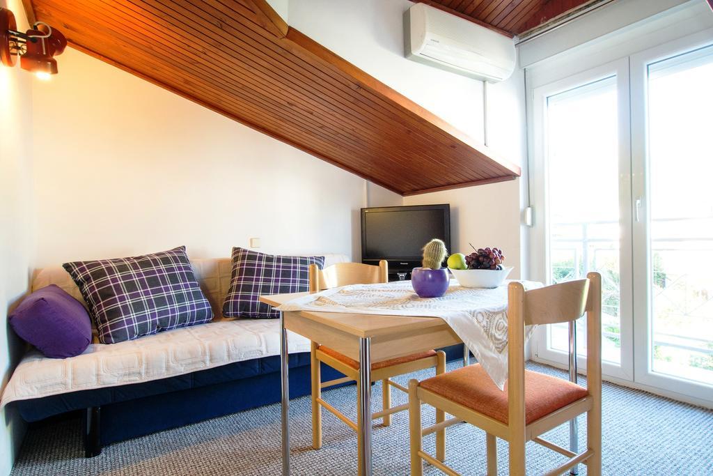 Beach Guesthouse Mediteran Ποντστράνα Δωμάτιο φωτογραφία